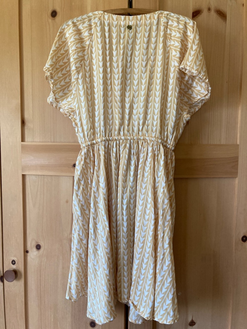 Rip Curl Yellow Pattern Dress - Picture 2 of 4